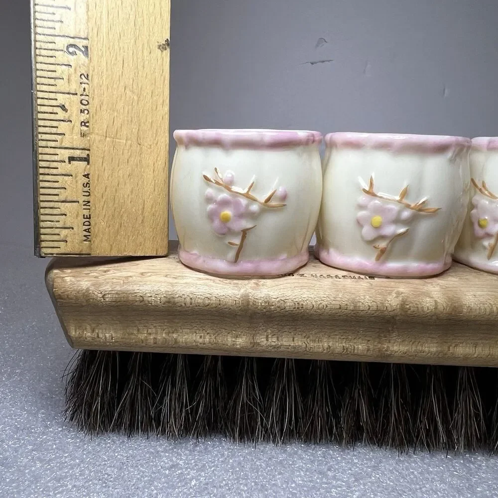 4 BELLEEK THORN NAPKIN RINGS 1.25